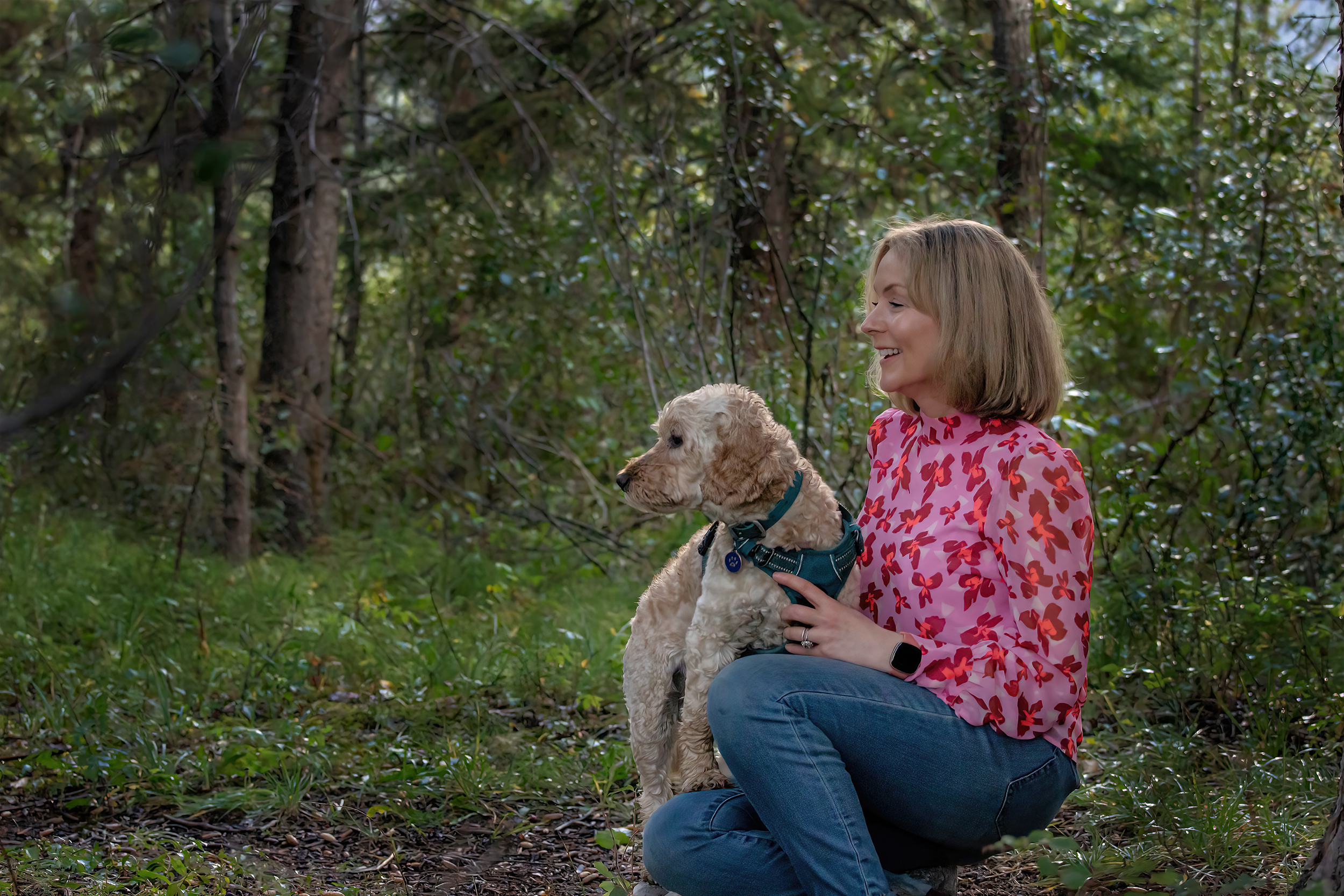 What to Do When Your Dog Can't Be Alone, But Is Dog and People Reactive Too – with Jennifer Pratt
